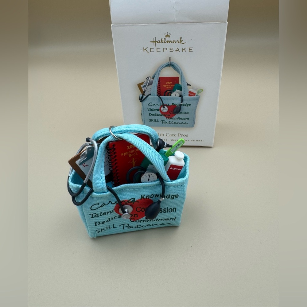 New 2009 Hallmark Health Care Pros Keepsake Ornament - Blue Medical Bag Fabric
